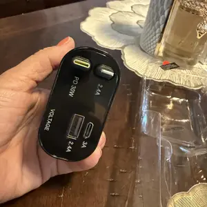 Product Review of 4-in-1 Retractable Car Charger, 100W USB-C Fast Adapter with Lightning Cable & Dual Ports for iPhone, iPad, AirPods, Samsung, Google Pixel from C**🇷