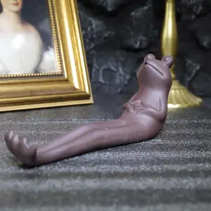 Ceramic Incense Burner Frog pattern, 1 count ceramic incense holder,creative home decoration,home fragrance accessories (without incense)