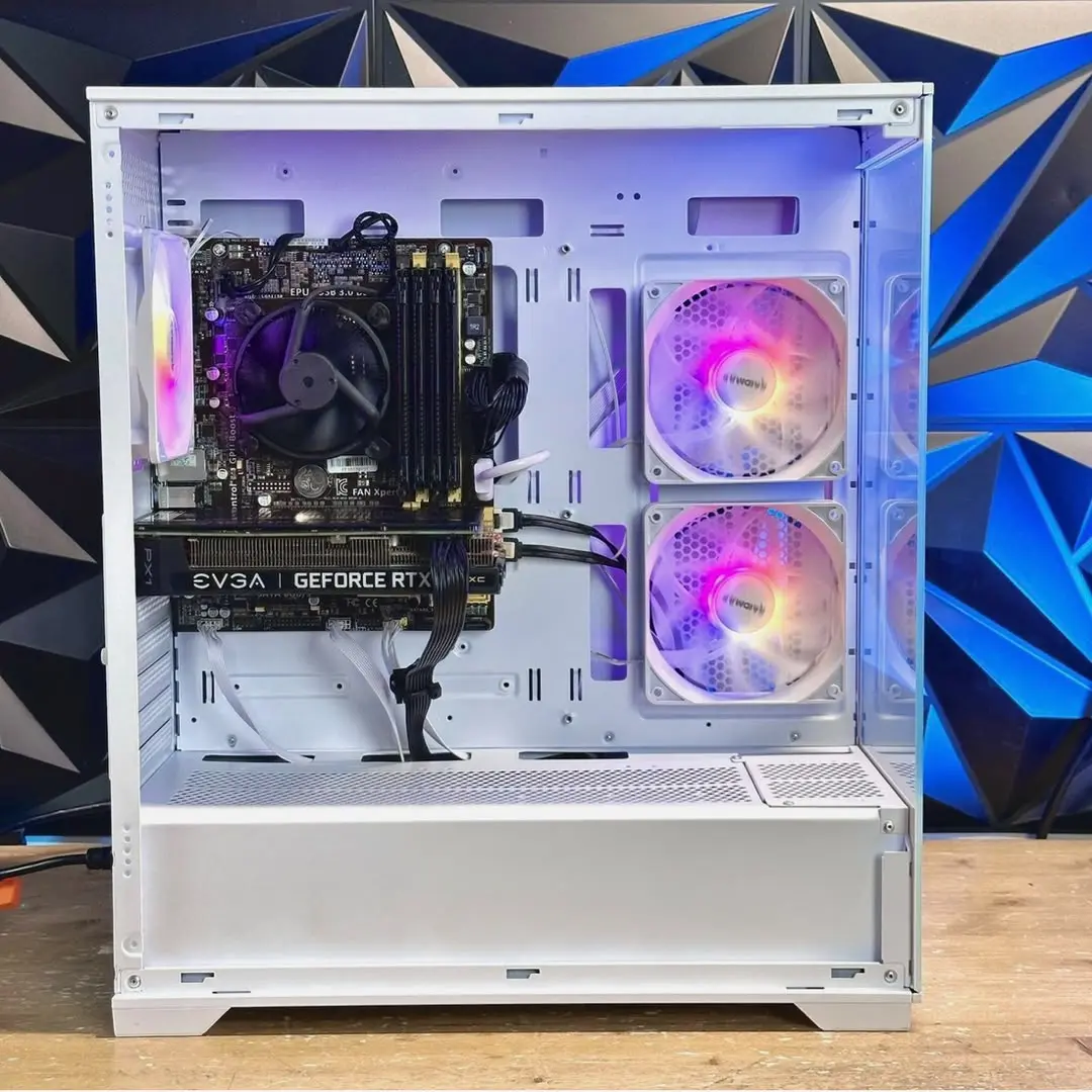 White Gaming PC (GTX 1660 TI 6GB + AMD Ryzen 5 3600 + 16GB DDR4 + HDD + SSD)