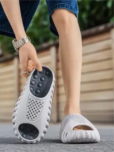 1 Pair Men All Match Clog Slides Breathable Hole Lightweight Wear Resistant Anti Slip Outsole Trendy Casual Home Beach