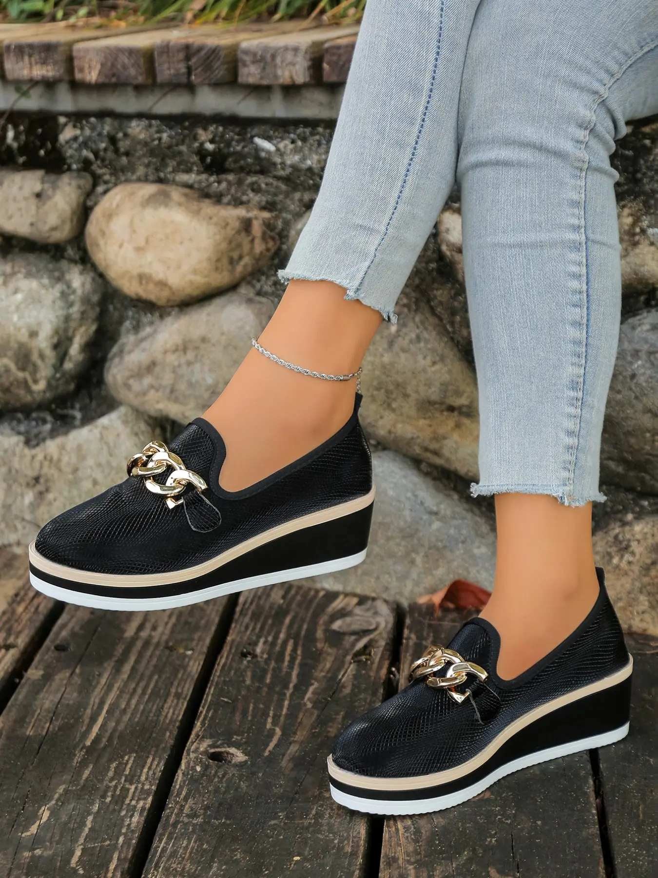 Women's Chunky Heel Platform Shoes 2026 New Metal Buckle Slip-On Fashion Casual Trendy Shoes High Wedge Single Shoe British Style