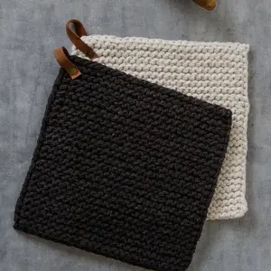 Knitted Pot Holder