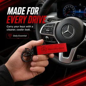 For Mercedes-Benz GLE GLC C-Class E-Class GLA GLS CLA S-Class Sprinter EQE, Premium Leather Car Keychain, Metal Key Ring Key Fob Holder with Swivel Clip, Anti-Lost Automotive Accessory, Stylish Driver Gift for Men Women, Red or Black