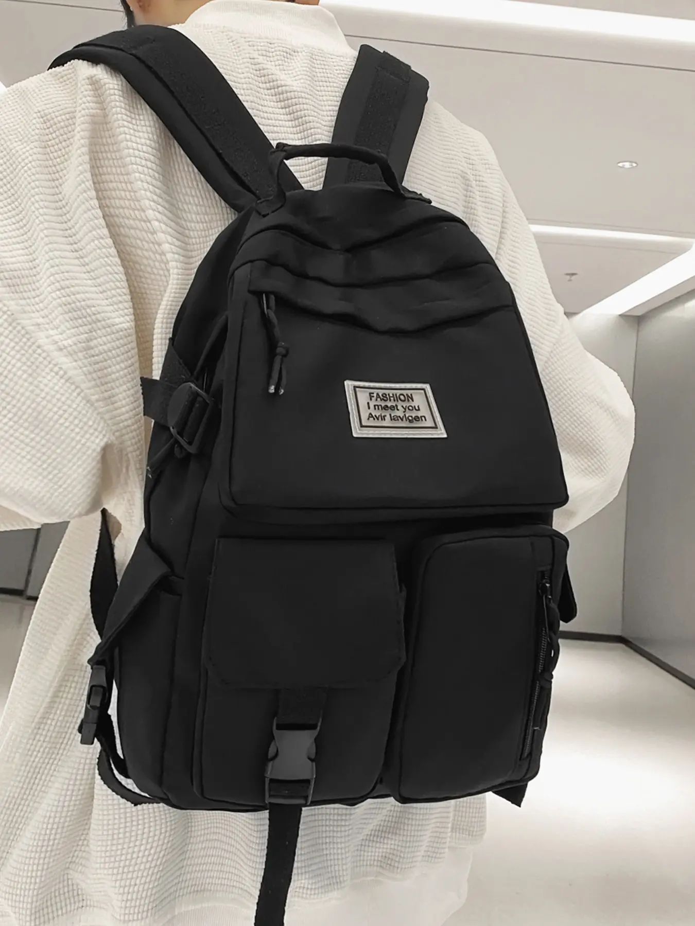 Large Capacity Durable Backpack Solid Color Black Backpack Letter Buckle Fashionable, Versatile, Casual and Simple Suitable for Students Going to School, Campus Commuting, Business Travel, Men's and Women's Backpacks
