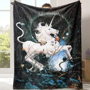Unicorn Pattern Flannel Blanket, 1 Count - soft, warm throw blanket with storage bag; soft, comfortable blanket; accessory blanket for air‑conditioned rooms; warm nap blanket for home office