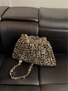 Silver Color Sequin Metal Chain Crossbody Bag, Fashionable Crossbody Bag, Retro Chic Shoulder Bag, Versatile Street Style, Unique Design for Dates and Outings