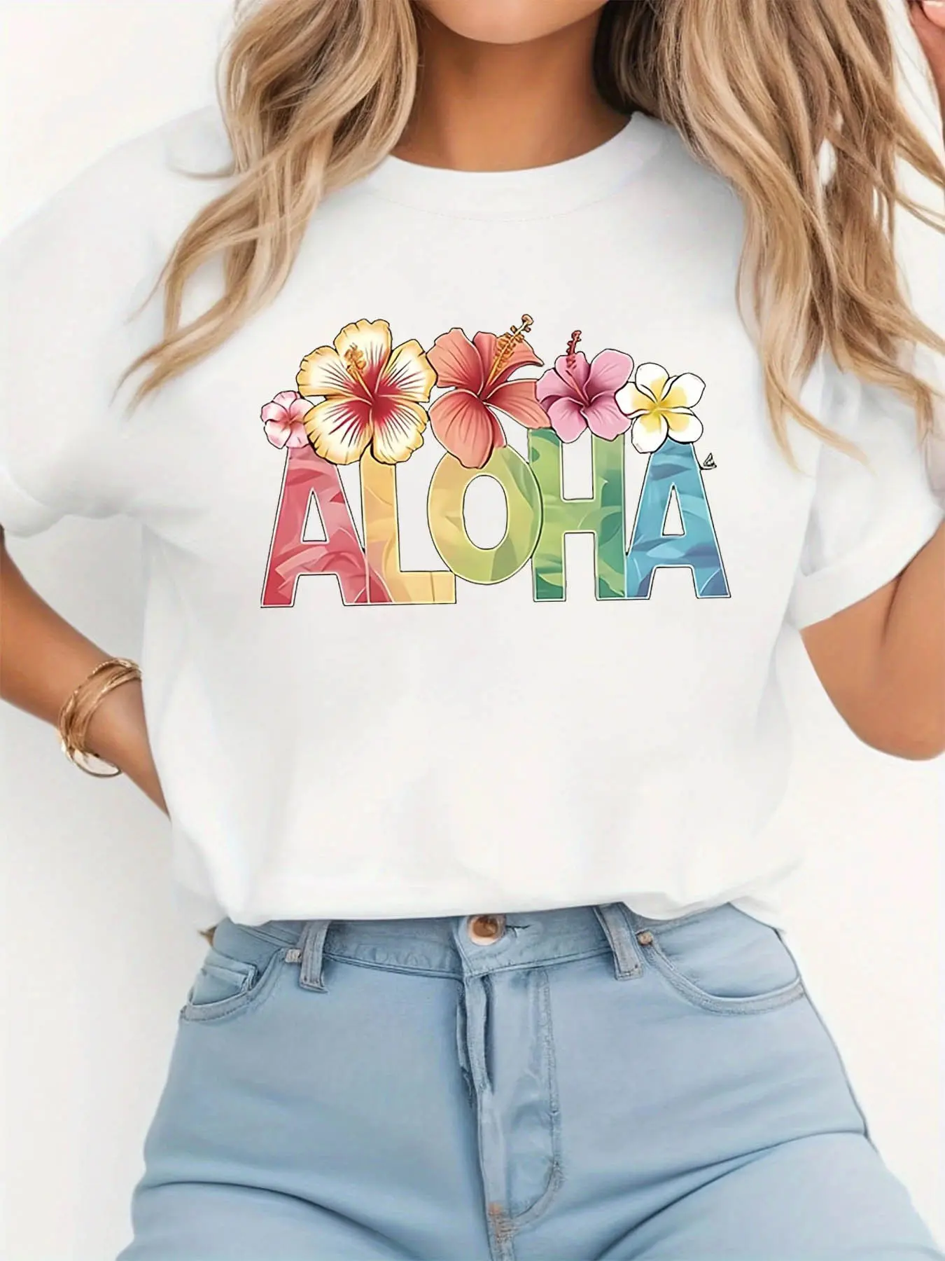 Women's Hawaiian ALOHA Print T-Shirt- Tropical Hibiscus Flower and ALOHA Text Design, Lightweight Round-neck Hawaiian Vacation T-shirt, Suitable for Summer Beach Parties, Hawaiian-themed Party Attire, Casual Luau-style Women's Clothing Gift
