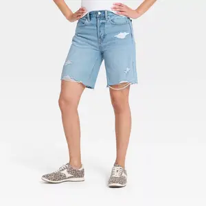 Women's Mid-Rise Bermuda Jeans Shorts - Universal Thread Light Wash 4
