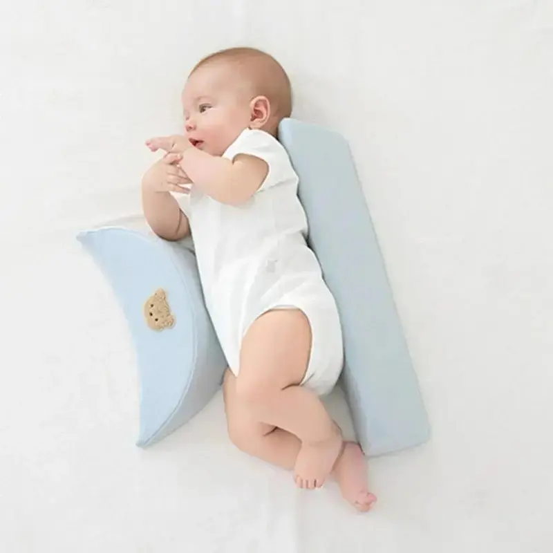 Polyester Supportive Wedge Pillow, One Size Fits All Newborns, Soft Baby Side Sleeper Positioning Pillow for Crib Bed