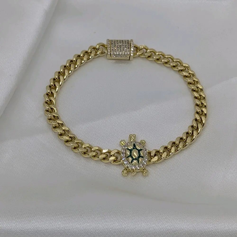 Gold Plated 14K Turtle Design Bracelet for Women's Elegant Jewelry Piece