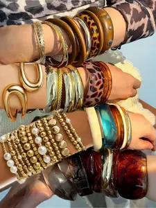 Vintage Fashion Elegant Metal Multicolor Acrylic Resin Bracelet, Geometric Pattern Irregular Design, Blue Leopard Print Stackable Bracelet