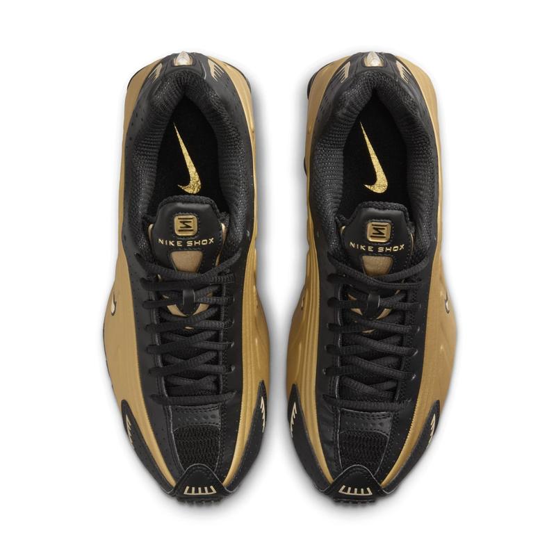 (WMNS) Nike Shox R4 'Black Metallic Gold' AR3565-005