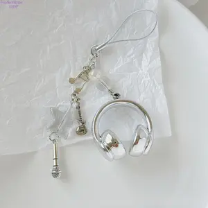 Creative Mini Music Earphone Keychain, Guitar & Note Design, Unique Musical Accessory, Perfect Gift for Musicians & Music Lovers