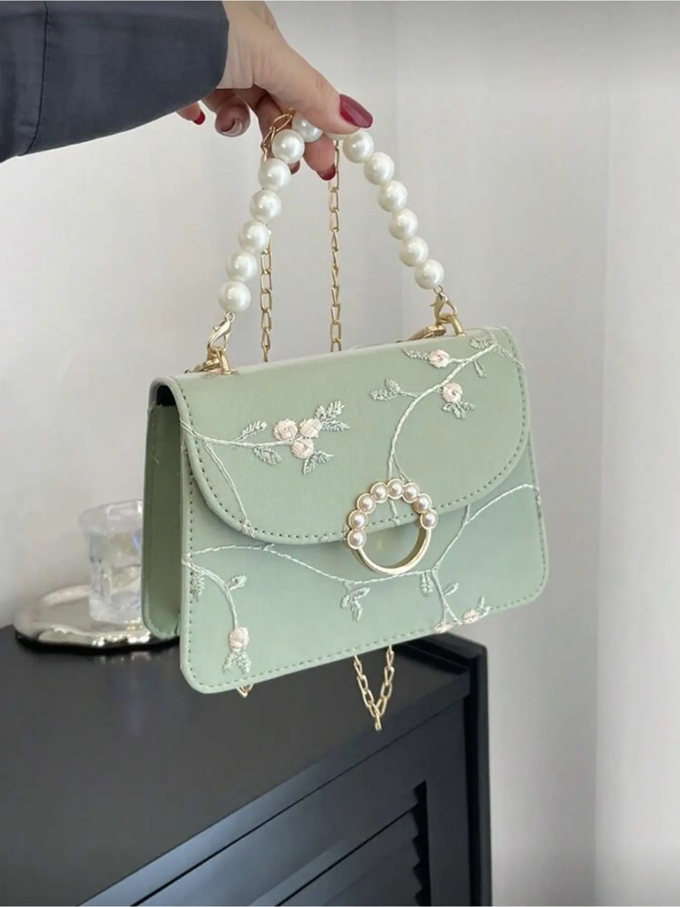 Mini Square Bag Floral Embroidery Imitation Pearl Decoration Fashion Green Pearl Crossbody Bag Chic Crossbody Purse Fashionable Handbag Crossbody Handbags