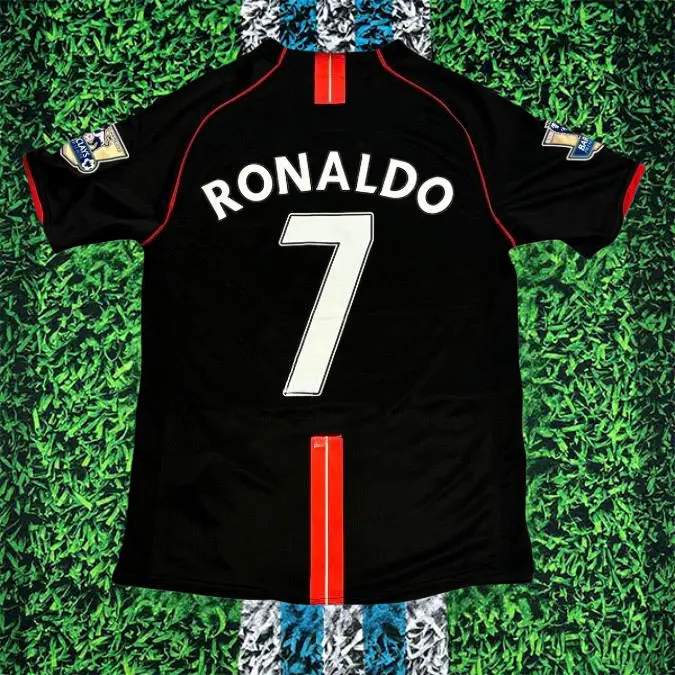 0708 Away Retro Black No.7 Ronaldo Short Sleeved Soccer Jersey