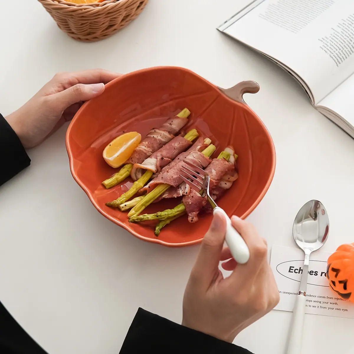 Halloween Pumpkin Ceramic Dinner Plate, Creative Design Serving Dish, Elegant Home Decor, Perfect for Parties & Gifts