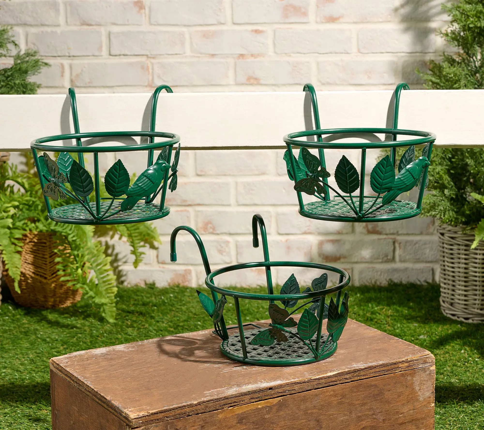 Ultimate Innovations Set of 3 Deck & Rail Plant Pot Holders