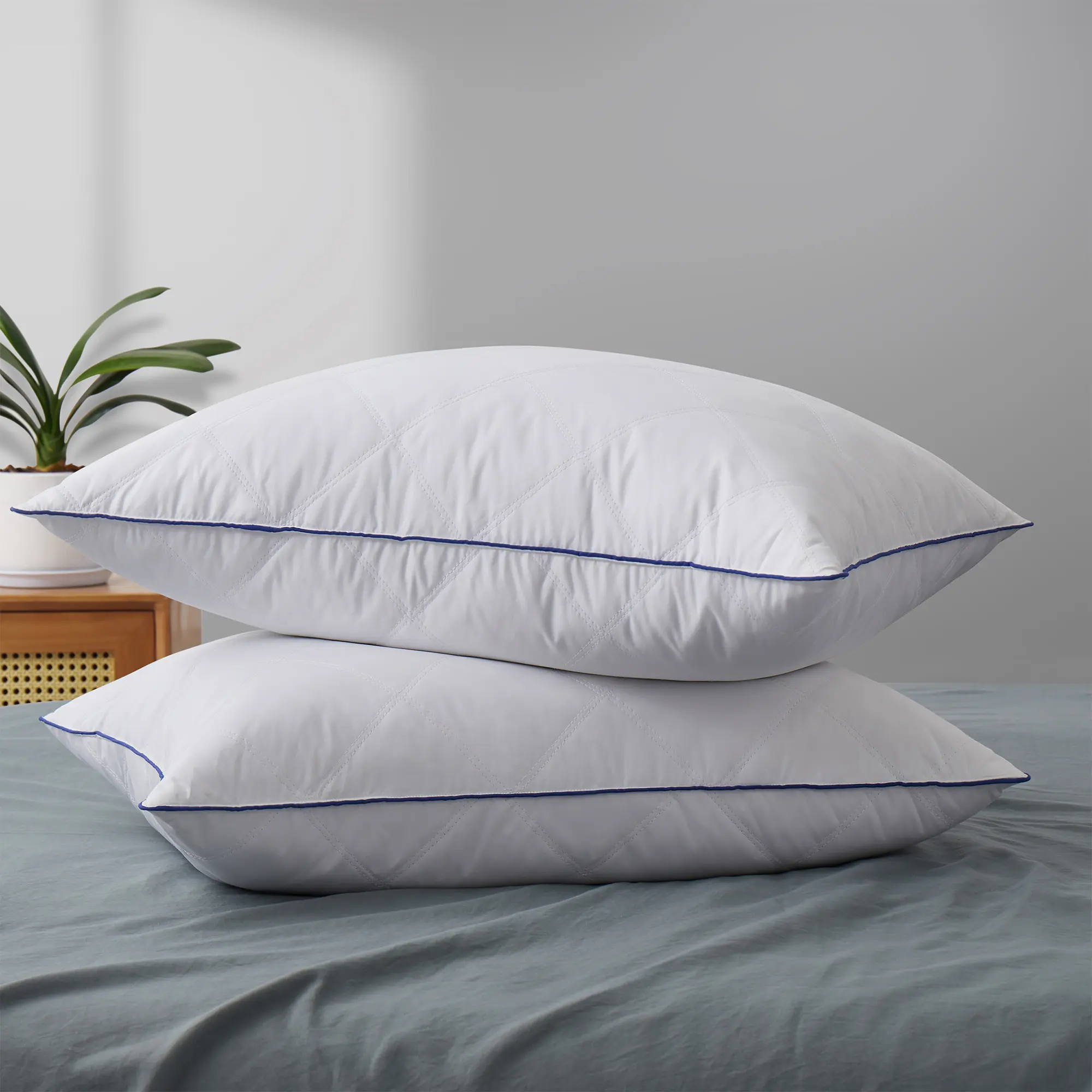 PEACENEST 100% Goose Feather Pillows for Comfortable Sleep with Soft and Durable Fillings