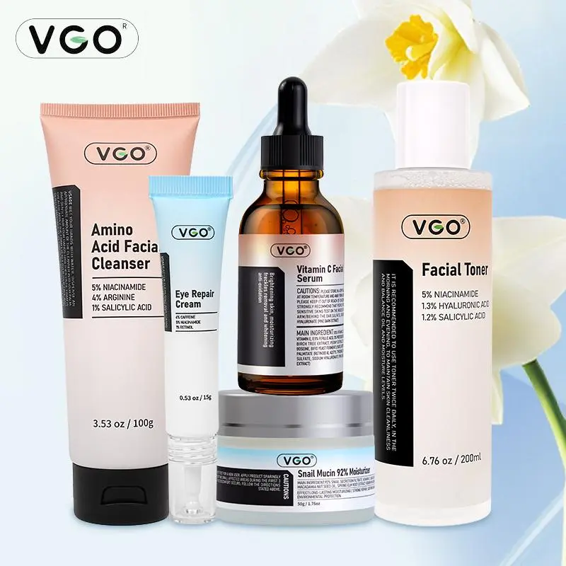 VGO Skincare 5-STEP ROUTINE CLEANSER + TONER + SERUM + EYE CREAM + MOISTURIZER Newly Launched,Simple All-in-One Skincare Set Hydrate vc serum Radiance gift box set Complete Vitamin C Skincare Set Facial Care Kit Comfort Moisture Hydrating Moisturizing