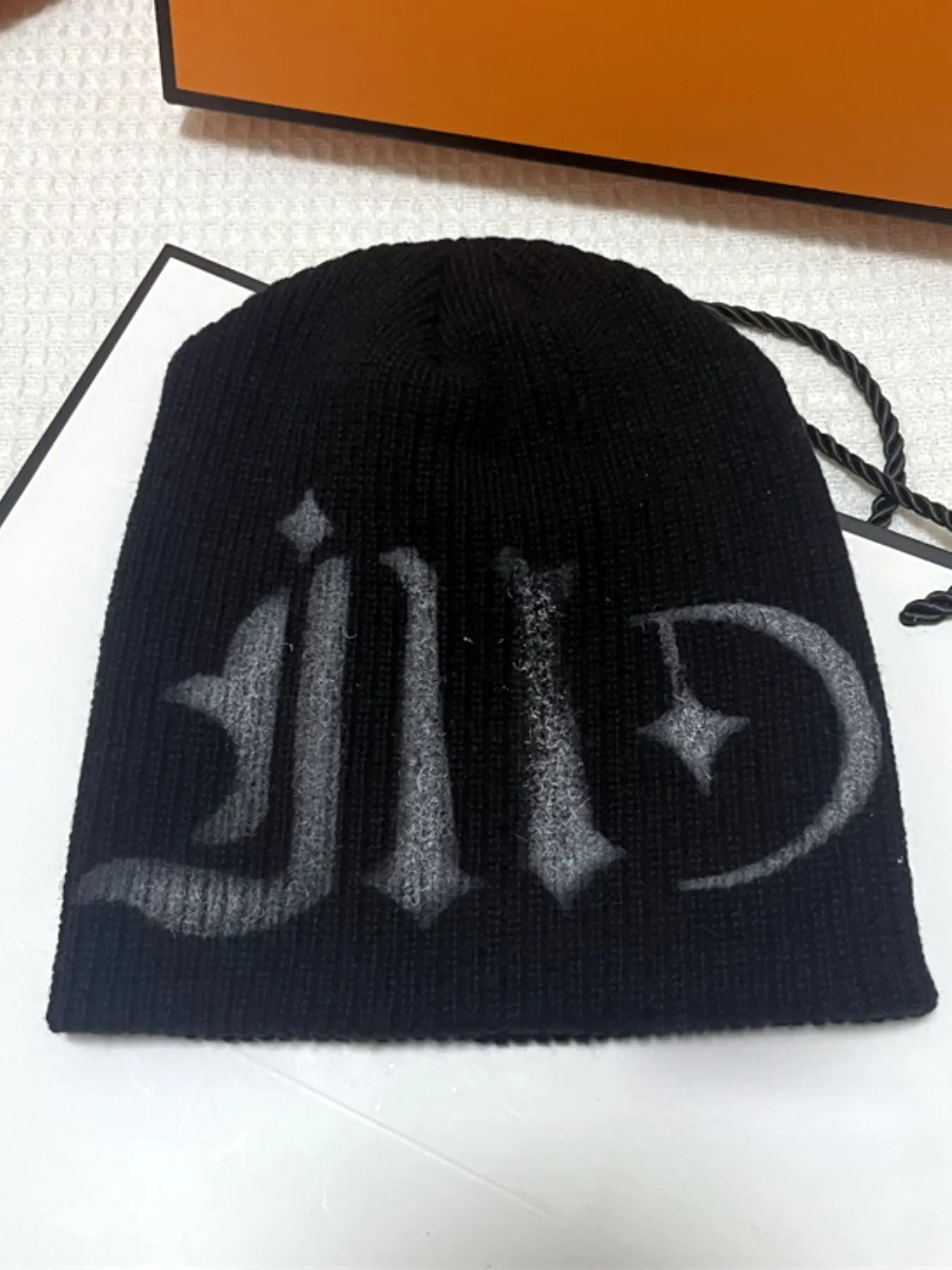 Unisex Y2K Style Knit Beanie Hat, Fitted Construction, Warm Fashion Accessory for Fall & Winter, Streetwear Inspired Design, Perfect for Outdoor Activities, Graphic Hat, Stylish Hat, Cozy Beanie Hats