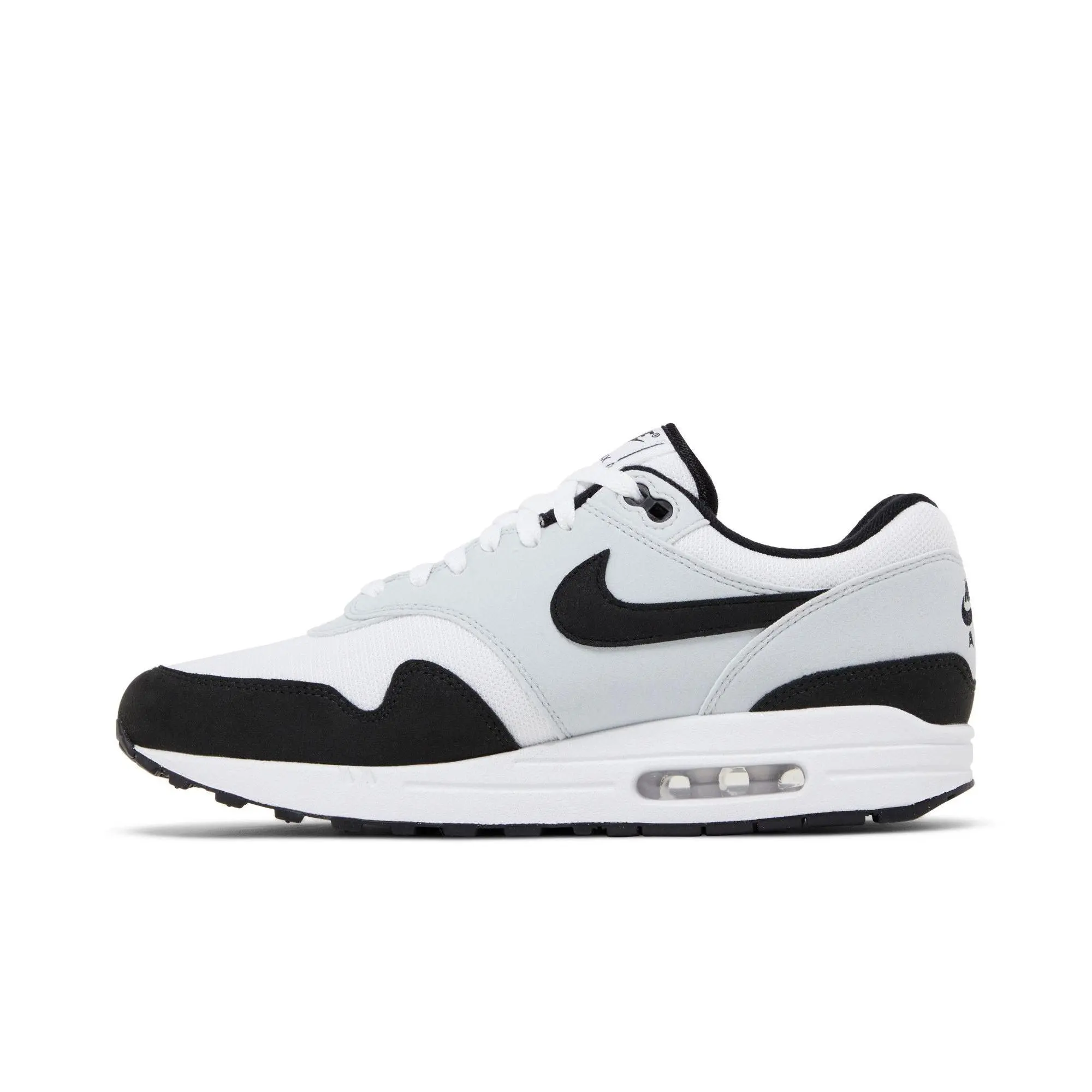 NIKE Air Max 1 Men's Classic Sneaker in White & Black with a Cushioned Sole for Casual Everyday Wear, Mens Shoes, Semi-Formal Wear, Men's Shoes, Male, Cushioning, Casual Wear