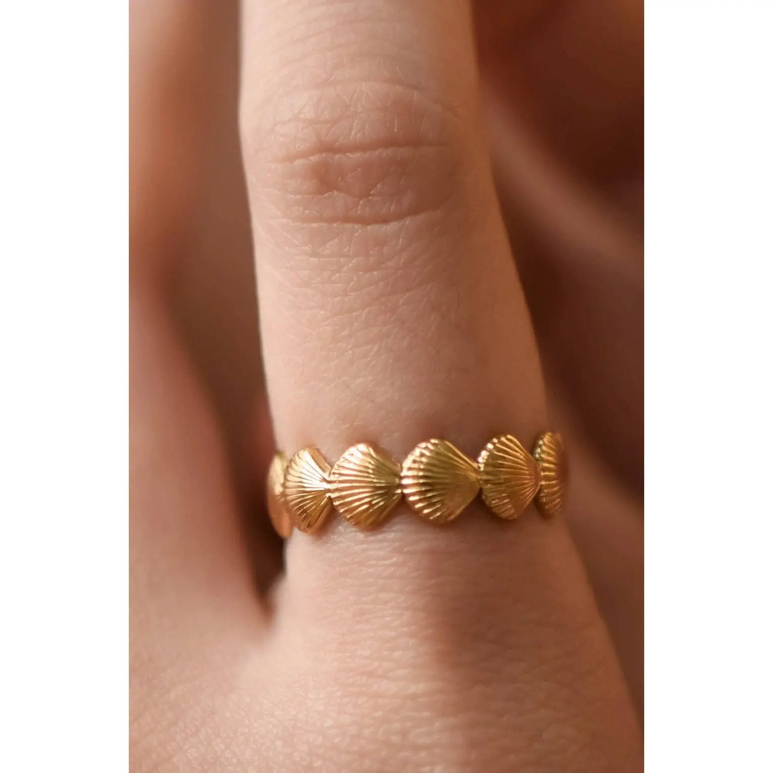 Gold Seashell Ring