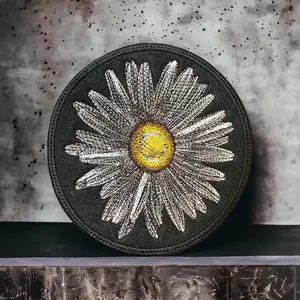 Daisy Delight Patch - Vibrant Colors - Iron-On/Sew-On - High-Quality - Floral Flair for Your Style