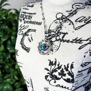 Dainty Silver Star Necklace – Minimalist North Star Pendant – Celestial Zodiac Jewelry – Galaxy Night Sky Necklace – Star Moon Charm