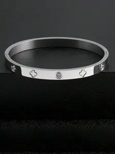 1 fashionable and elegant stainless steel bracelet, suitable for girls to wear on a daily basis, for rest, gatherings, parties, as a holiday gift for girlfriends, friends, and fathers, Stackable Bracelet
