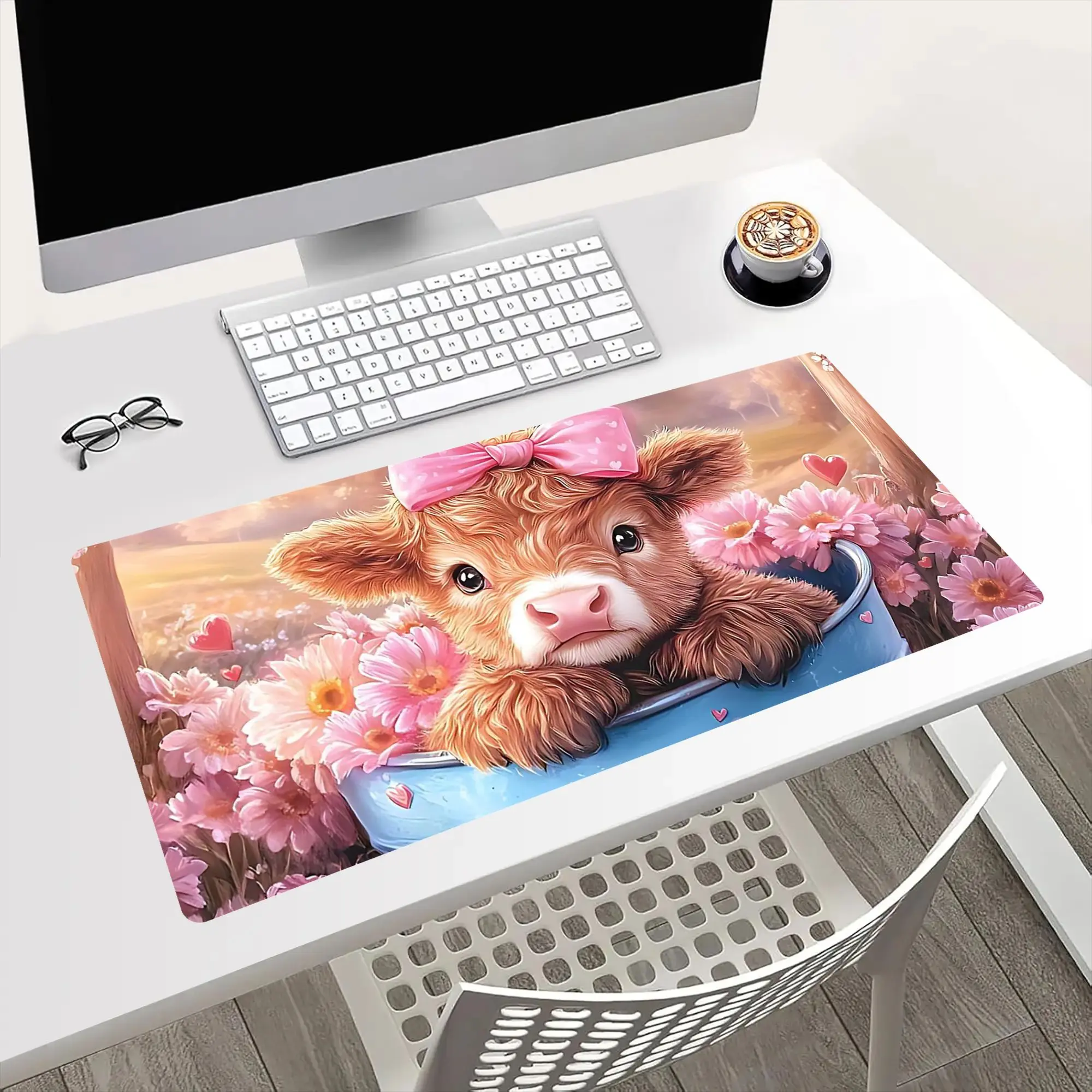 Cute Highland Cow Large Gaming Mouse Pad, Aesthetic Floral Desk Mat for Office & Home Decor, Extended Mousepad