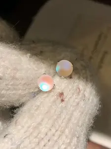 WANGXY Iridescent Transparent Frosted Matte Round for Women Flat-Bottomed Threaded Stud Earrings Jewelry 6MM Ear Shaft | Medical Grade Titanium Steel Suitable For Ear Cartilage/Cochlea - Comfortable To Wear While Washing Or Sleeping No Need To Remove