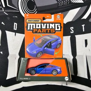 2025 Matchbox - Tesla Model 3 - Diecast Collectible