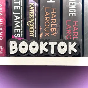 3d Printed Shelf Sign - "BOOKTOK"