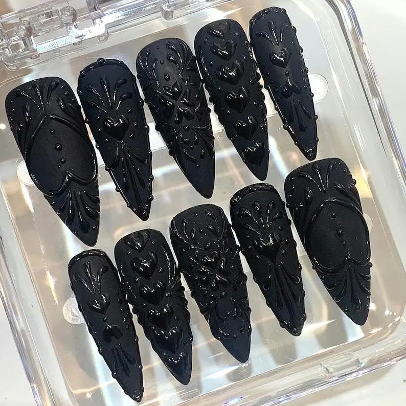 Luxury Matte Black Press On Nails Extra Long Stiletto  Handmade 3D Embossed Heart Gothic False Nails  Reusable Acrylic Nail Set for Women, Halloween, Party & Cosplay