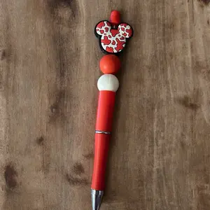Beaded pen