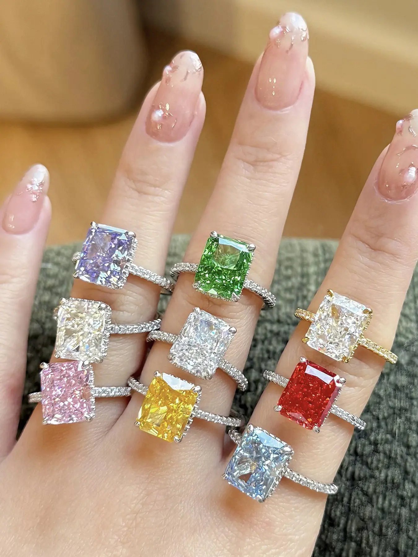 Women's Silver Color Ring with Large Zirconia Stone, Ice Flower Cut Design, 4 Carat Rainbow Gemstone Jewelry Accessory, Beautiful Rings, Elegant Engagement Ring