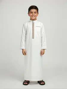 Muslim Boy Embroidered Stand Collar Long Sleeve Thobe Kurta with Side Pockets, Suitable for 8-12 Years, Comfortable Fashion Kids Clothing, Islamic Modesty