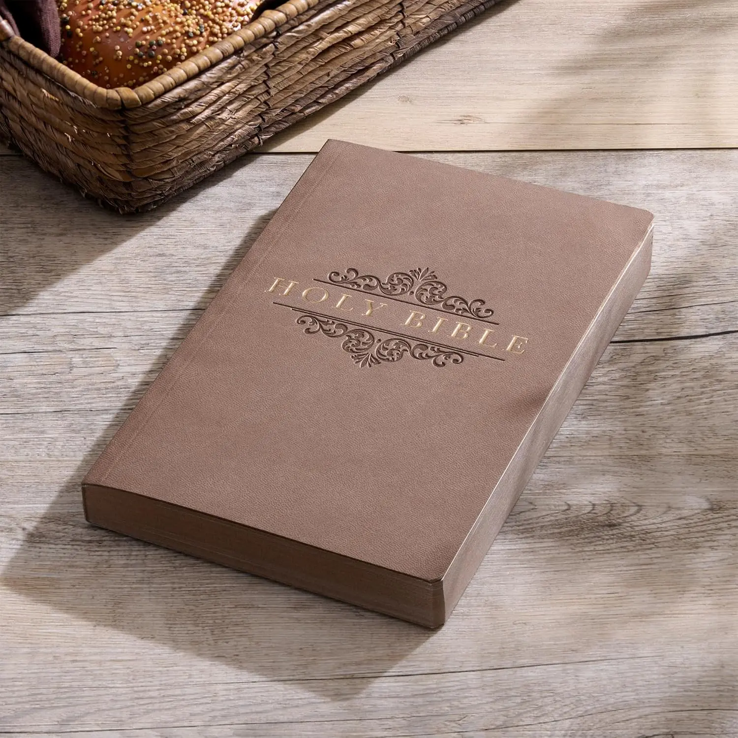 KJV Holy Bible, Gift and Award Bible Faux Leather Softcover, King James Version, Tan (KJV Gift Award Editions)