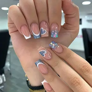 24pcs Blue Heart Pattern Glossy Finish Square Short Fake Nails Set, Four Seasons Love Nail Art Design for Fashionable Nail Art Enthusiasts