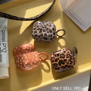 1 piece Leopard/deer print wireless Bluetooth earphone case, a durable and stylish accessory that is resistant to drops, suitable for AirPods pro3/1/2/3/4/pro/pro2 (the shape may vary depending on the model)