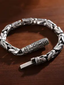 Bold Barbed Wire Hand Bracelet, Trendy Retro Style, High-Quality Copper Material, Perfect Gift for Father or Husband, All Seasons Jewelry, Exquisite Bracelet