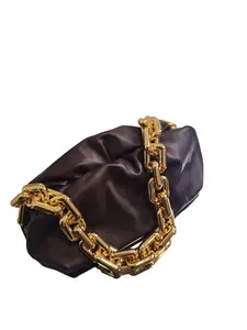 Pre-owned Bottega Veneta Italy clutches & wristlets Chain Pouch