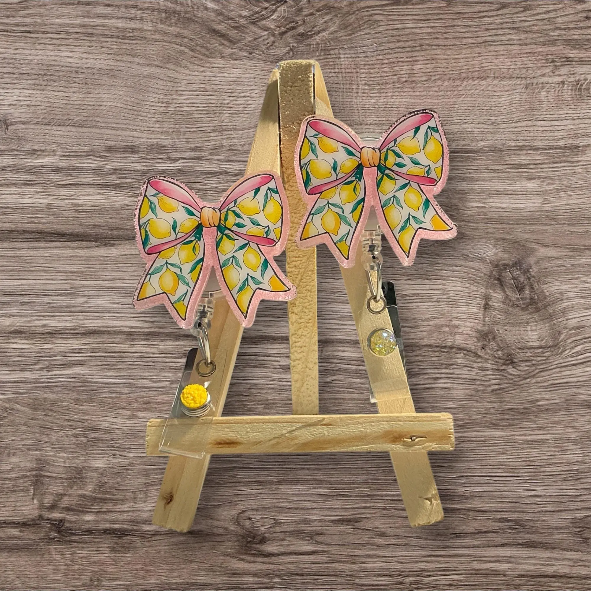 Lemon Bow Identification Badge Reel, Office Stationery & Supplies for Computers & Office Equipment Use