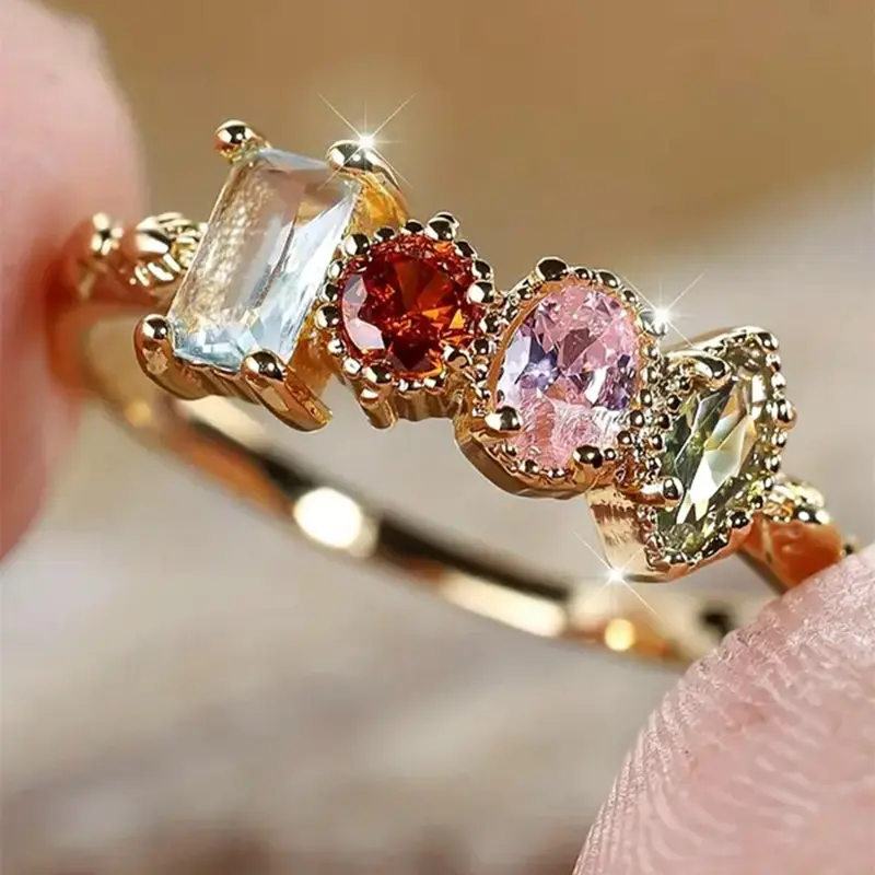 Fashion Colorful Artificial Zircon Decorated Ring, Zircon inlaid, Glittering Ring, Rhinestone Decor Jewelry for Women, Fashion Jewelry for Party, Daily Clothing Decor, All-match & Exquisite Jewelry for Birthday Gift, Copper Ring, Beautiful Rings