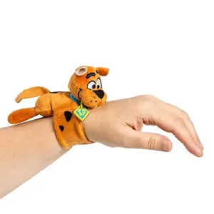 Scooby-Doo! Stuffed Character Hugging Slap Bracelets