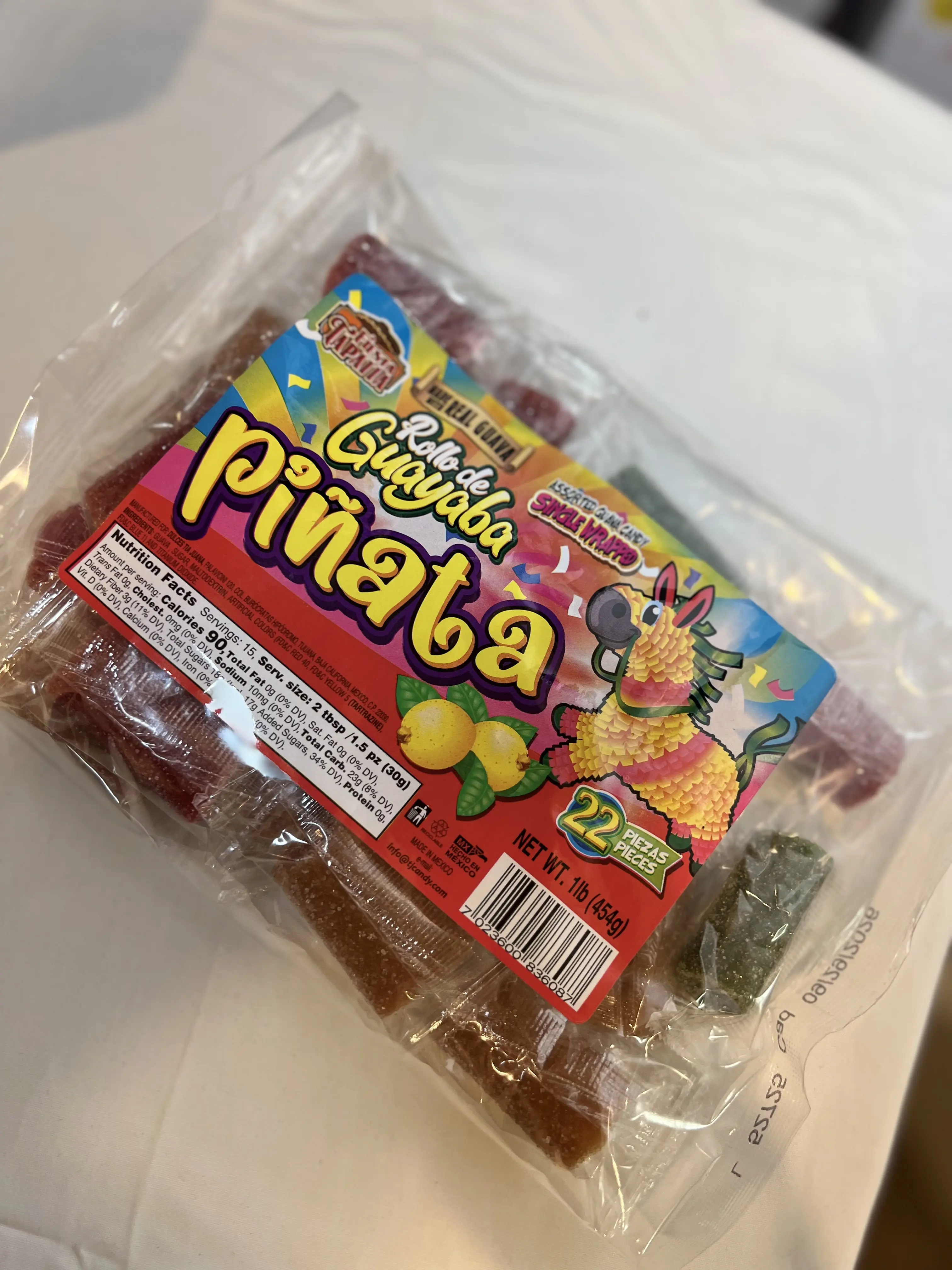 ROLLO DE GUAYABA PINATA