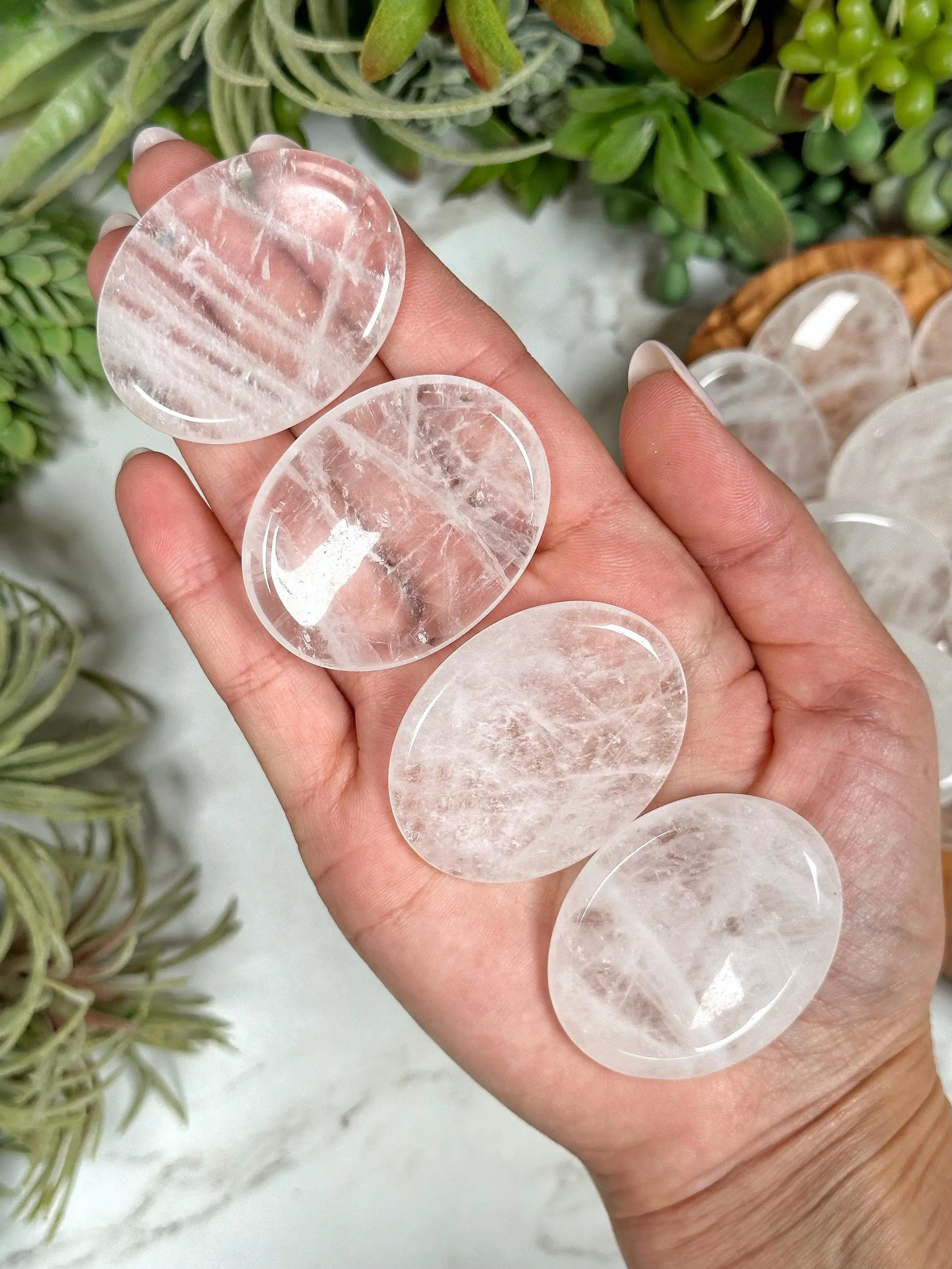 1pcs Clear Quartz Calming Stone 45mm Crystal Decor (White Pocket Worry Crystal, Crown Chakra, Energy)