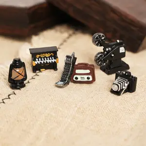 Vintage Camera Voice Recorder Mini Resin Figurine, Car Office Home Living Room Decoration, Photo Prop Ornament, Retro Style Decorative Item
