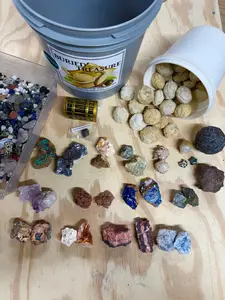 ONE GALLON SPACED OUT NATURAL CRYSTAL AND SPECIMEN MINING BUCKET