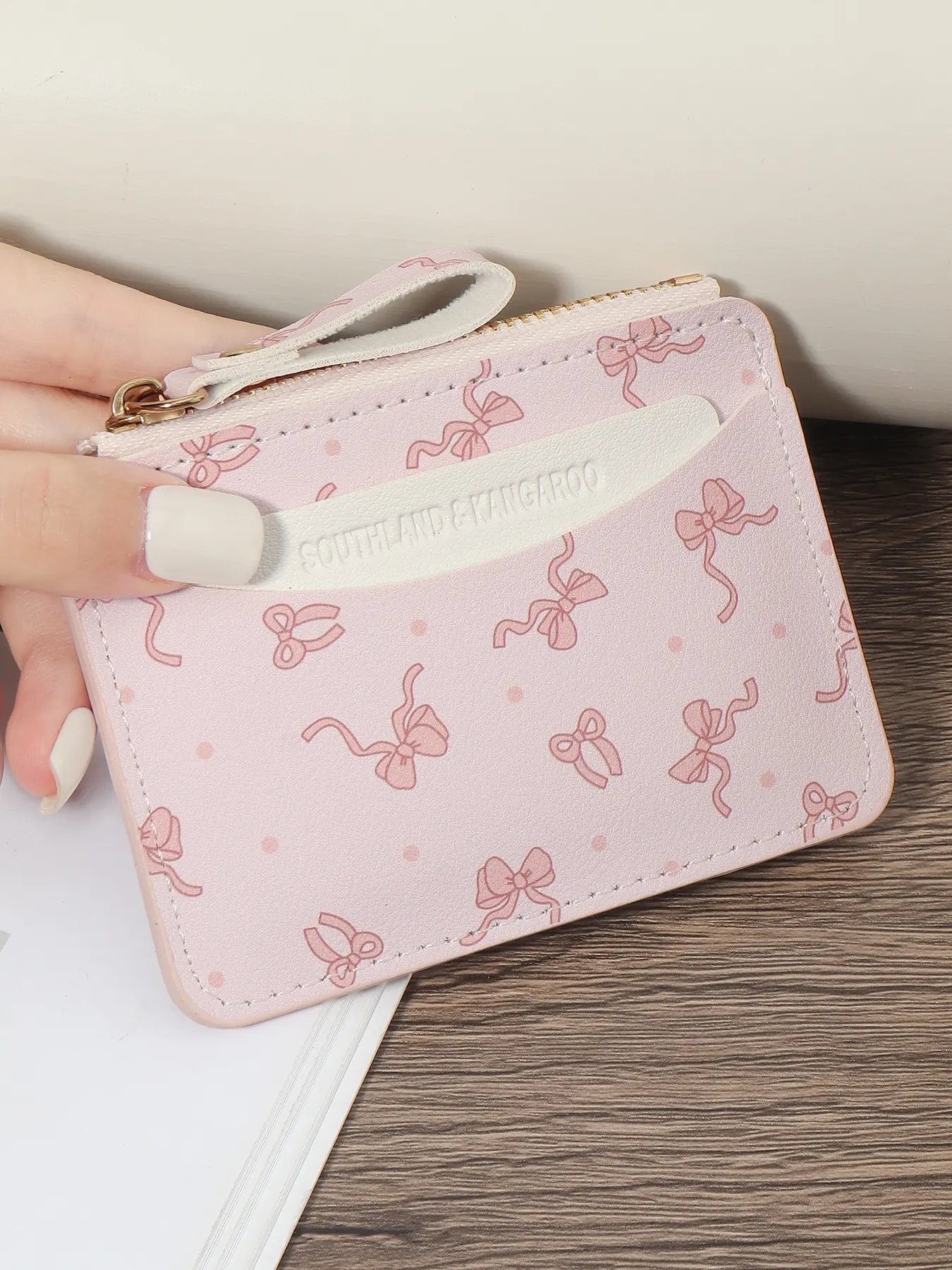Fashionable and minimalist card wallet, lightweight and portable small credit card holder and notepad, women's zipper multifunctional handbag and coin wallet